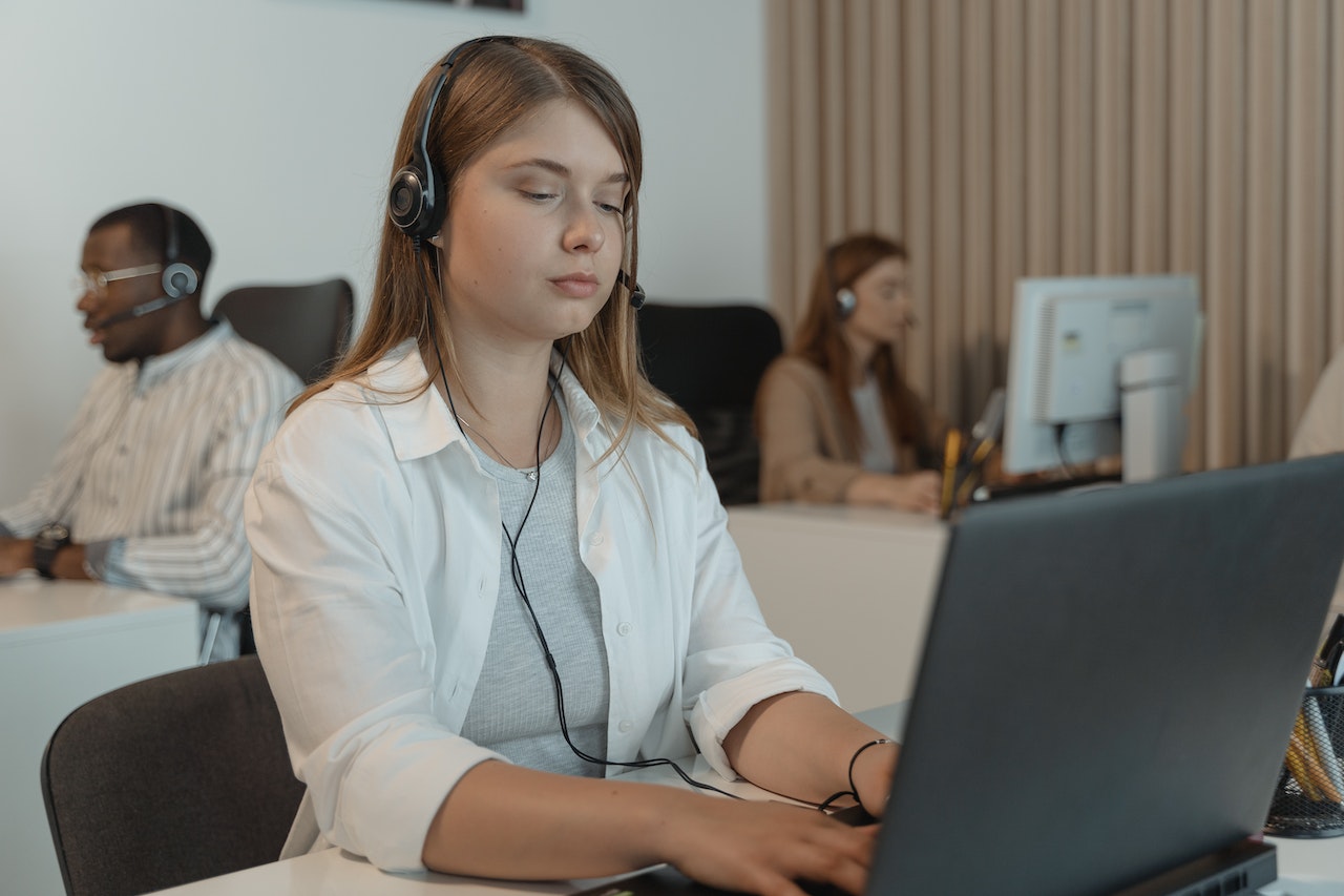 8 Strategies to Boost Your Cold Calling and Lead Generation